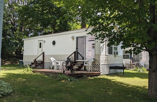 Perry Cottage | Park Model Units for Rent by Silver Lake NY