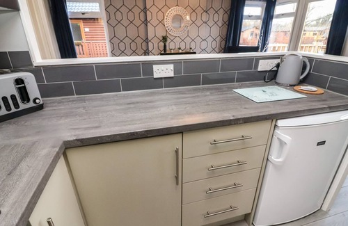 Arnside Cottage | Park View Lodge, Arnside 7