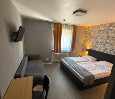 Offenbach am Main Hotel | Parkhotel Lindenhof - KOSTENLOSE PARKPLÄTZE