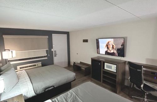 Odessa Hotel | Parkway Inn