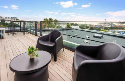 Parnell Apartment | Parnell Haven Apartment with Parking, Aircon & Gym