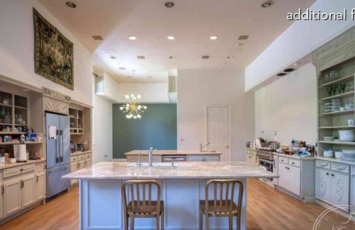 Pasadena House | Pasadena Palace