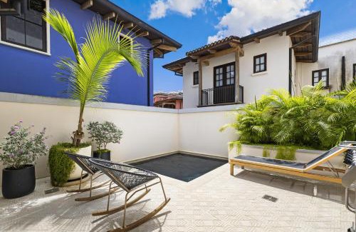 Rio Seco Villa | Paseo Miraflores 8 At Las Catalinas