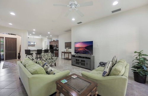 Fort Myers Villa | Paseo - William Raveis Rentals