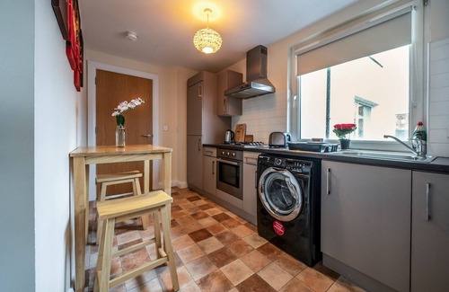 Belfast Apartment | Pass the Keys | 1Bed Flat in Historical Belfast Close to Centre