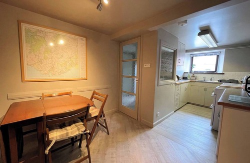 Castle Douglas House | Pass the Keys | Charming & Cosy Traditional Scottish Cottage