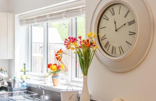 Chilham House | Pass the Keys Cheerful 2-Bedroom house with Private parking