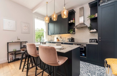 Blackheath Apartment | Pass the Keys | Cosy and Chic Flat Near Greenwich Park