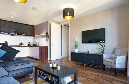 Titanic Quarter Apartment | Pass the Keys | Fabulous 2BR w/Views | Titanic Qtr | City Centre