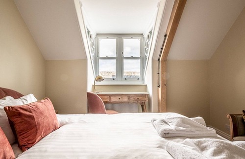 Chagford Apartment | Pass the Keys | Meldon View Period Dartmoor apartment with large roof terrace