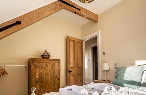 Chagford Apartment | Pass the Keys | Meldon View Period Dartmoor apartment with large roof terrace