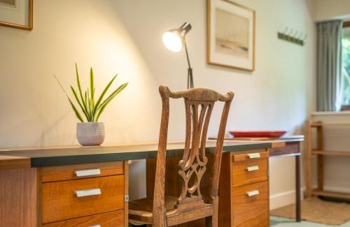 Sibford Gower House | Pass the Keys Private Countryside Annexe wonderful views