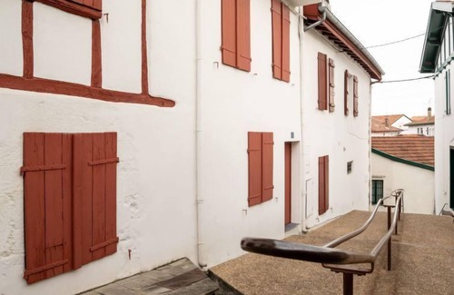 Ciboure Apartment | Passage de l'escalier by Interhome