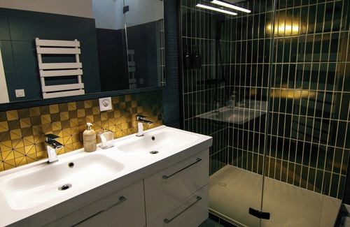 Castanet-Tolosan House | Passion and mystery: a night in a love room and a game of riddles