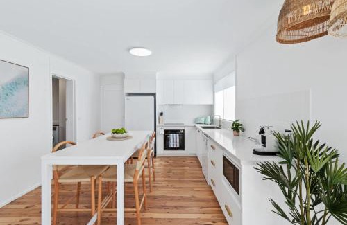 Tomakin House | Pat's Place