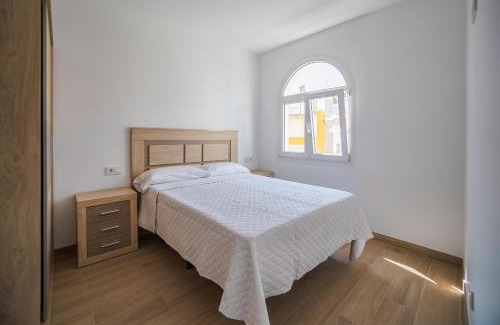 Algeciras Apartment | Patio Cuarenta 2B