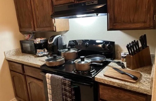 Eastern Division Apartment | Patsy's Get Away