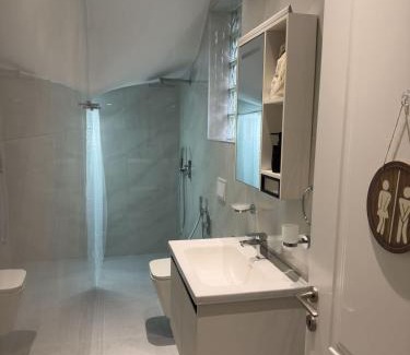 Korce Apartment | PAVÉ Apartment