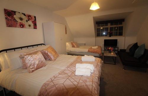 Sutton-in-Ashfield House | Pavement House