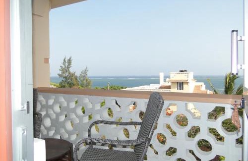 Shanzu Apartment | Pavilion Holiday Resort