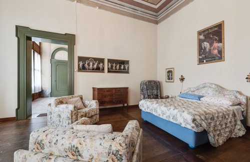 Romano d'Ezzelino Other | Paws and Palaces: A Royal Retreat