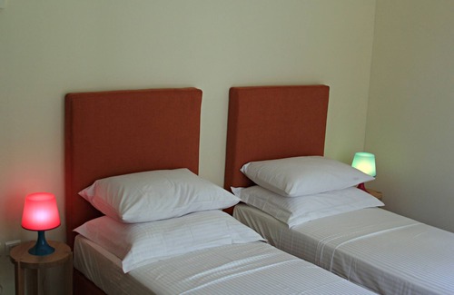 Kifisia House | Peace and privacy in the middle of the most luxurious suburb of Athens