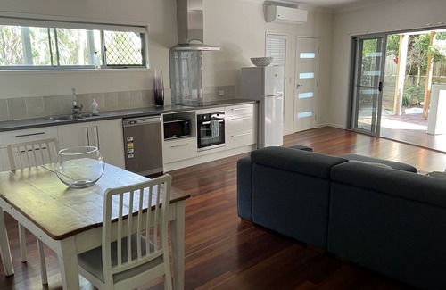 Milton House | Peace and privacy modern quiet street. Two bedroom townhouse sleeps 4 to 6