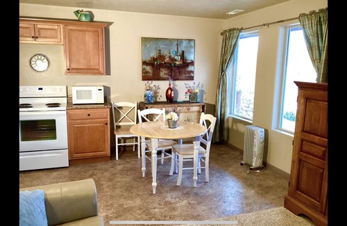 Torrey Apartment | Peace and Quiet on the Fremont River
