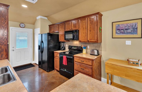 Lacy-Lakeview House | Peace at Skyview - 10 minutes to downtown Waco