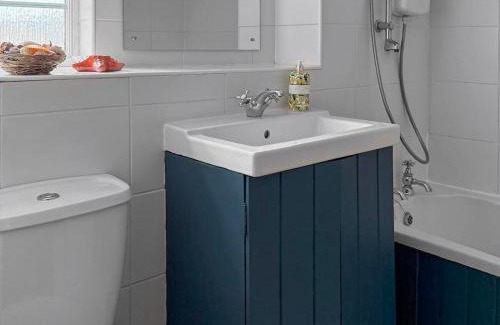 Flamborough House | Peace Cottage