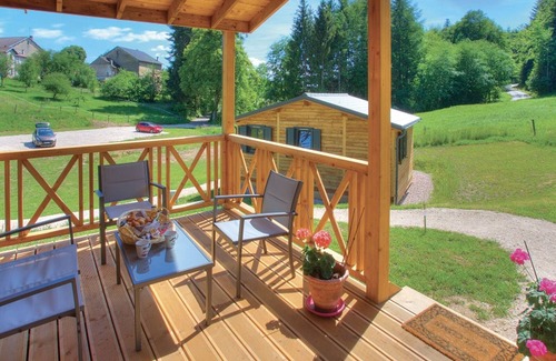 Fougerolles-Saint-Valbert Cottage | Peaceful chalet with spa & sauna in the Vosges