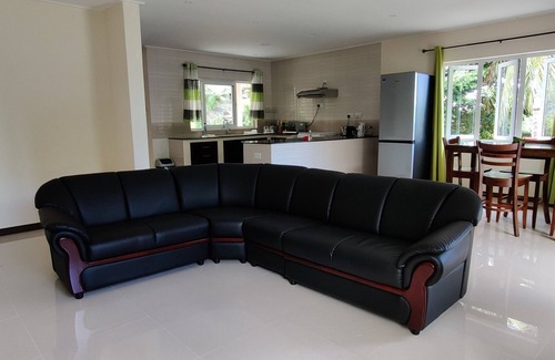 Anse aux Pins Apartment | Peace in Paradise with mountain views and 5 minutes walk to the beach