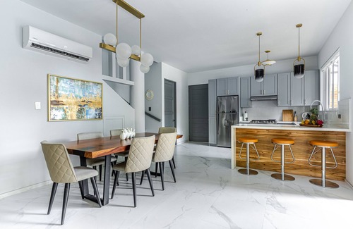 Carmen House | Peace Villa - WALK TO THE BEACH