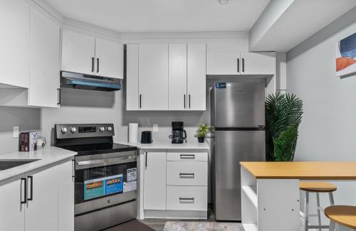 Southeast Edmonton Apartment | Peaceful 1BHK - Maple