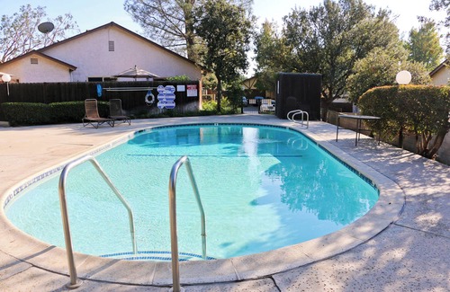 Sylmar House | Peaceful 1BR/1BA Retreat by the Mountains – A Cozy Escape in LA