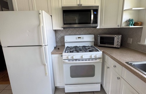 Spring Lake Heights Apartment | Peaceful 2-bedroom apartment with AC in Spring Lake Heights close to the beach.