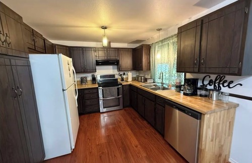 Forks House | Peaceful 3-bedroom house with AC in charming Forks