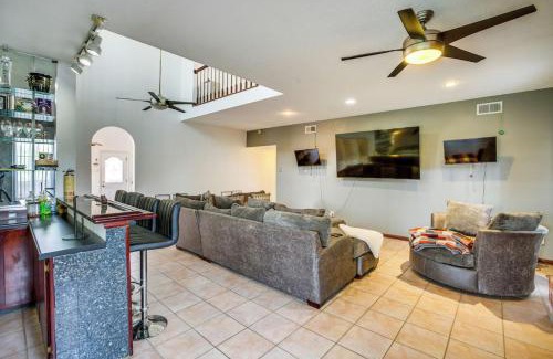 Algiers House | Peaceful 4BR Home - Yard, Family Comforts