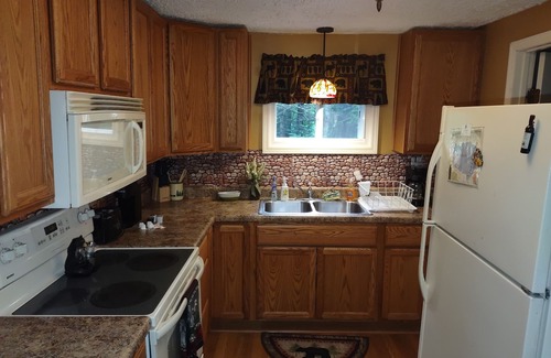 Caroga Lake House | Peaceful Adirondack getaway at camp sassy