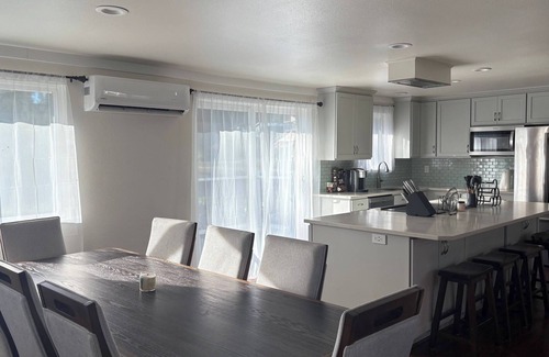 Lacey House | Peaceful, Bright, Beach Bungalow w/Gourmet Kitchen, AC, Private Beach & MORE!