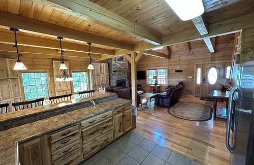 Sevierville Cabin | Peaceful Cabin on Lake Sleeps 18 w outdoor kitchen