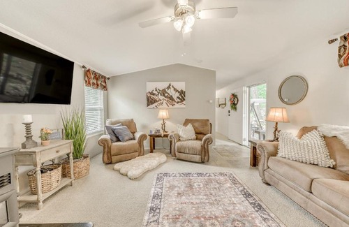 Cloudcroft House | Peaceful Cloudcroft Vacation Rental Walk to Shops