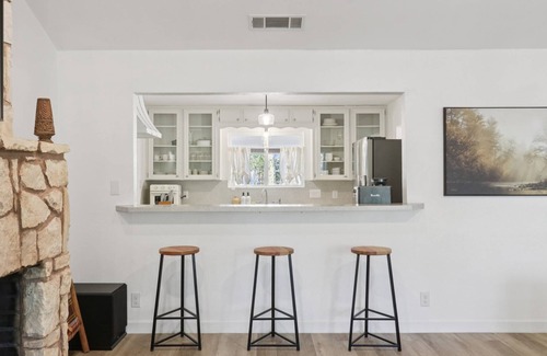 Manor House | Peaceful Country Escape on 5 Acres with Game Room, BBQ & Outdoor Living