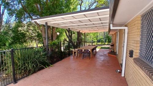 Wolfdene House | Peaceful Country Home Between Brisbane & GC