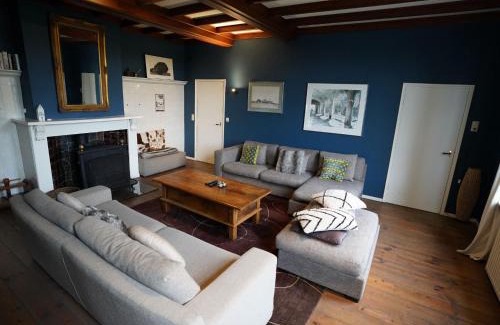 Municipality of Utrechtse Heuvelrug House | Peaceful Farmhouse in Doorn near Forest