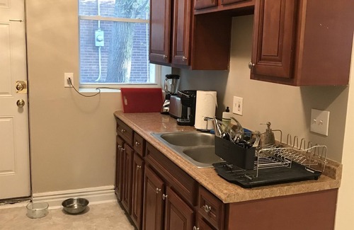 St. Louis Apartment | Peaceful feel in the City
