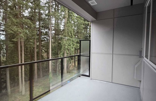 Surrey Apartment | Peaceful Full Space in the City with Creek & Forest Views, Near Beach & Highways