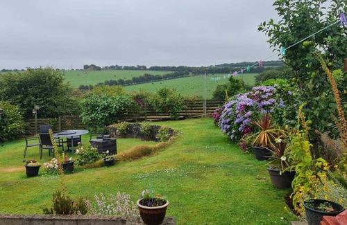 Dalton-in-Furness Bed & Breakfast | Peaceful getaway to the lakes - 40 min from windermere