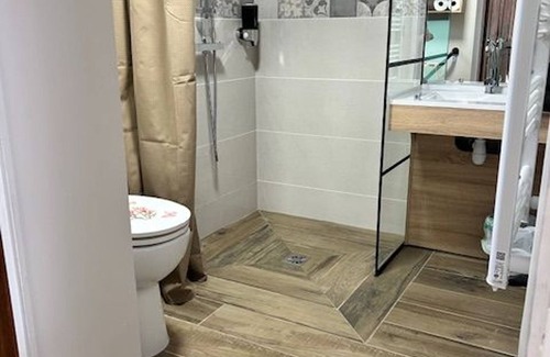 Chateaudun Bed & Breakfast | Peaceful guesthouse with garden in Châteaudun