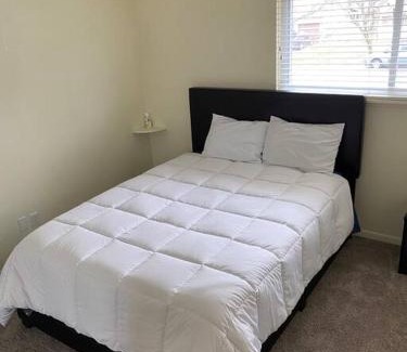 Lansing Apartment | Peaceful home away from home